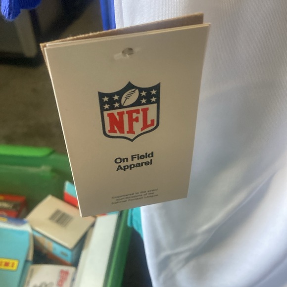 Travis Kelce, # 87 Kansas City Chiefs Size Large - Picture 6 of 6